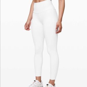 Lululemon white wunder under leggings